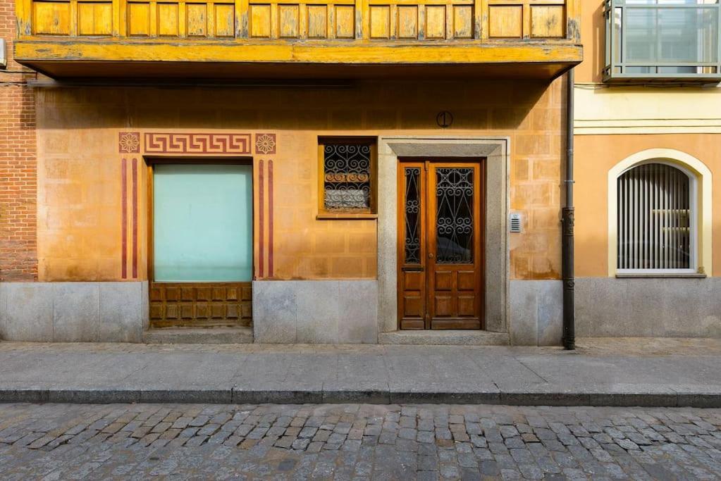 Balcony Of The I 1min To Avila's Alcazar Apartment Avila